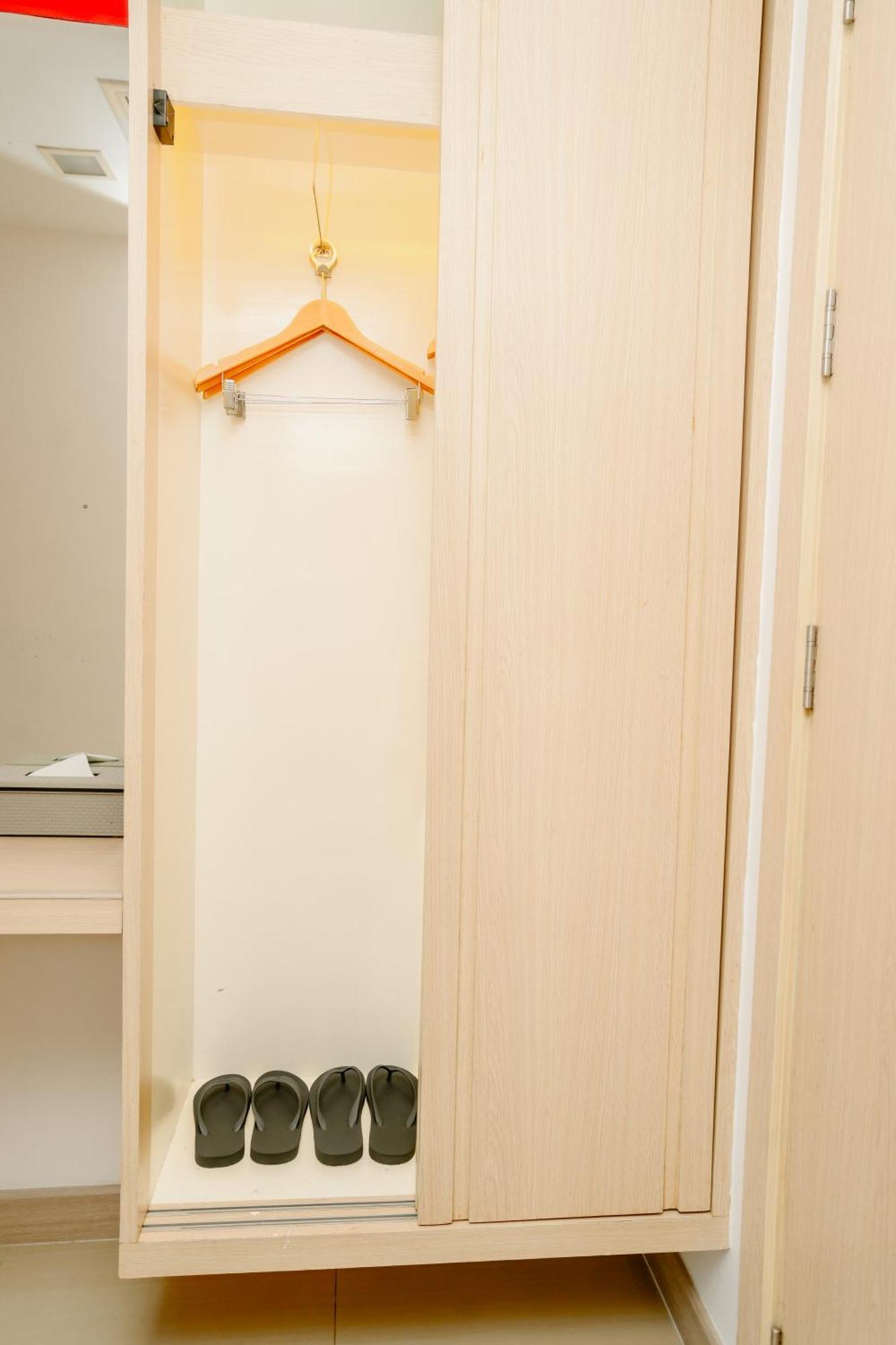 Sleep With Me Hotel Design Hotel @ Patong Екстериор снимка