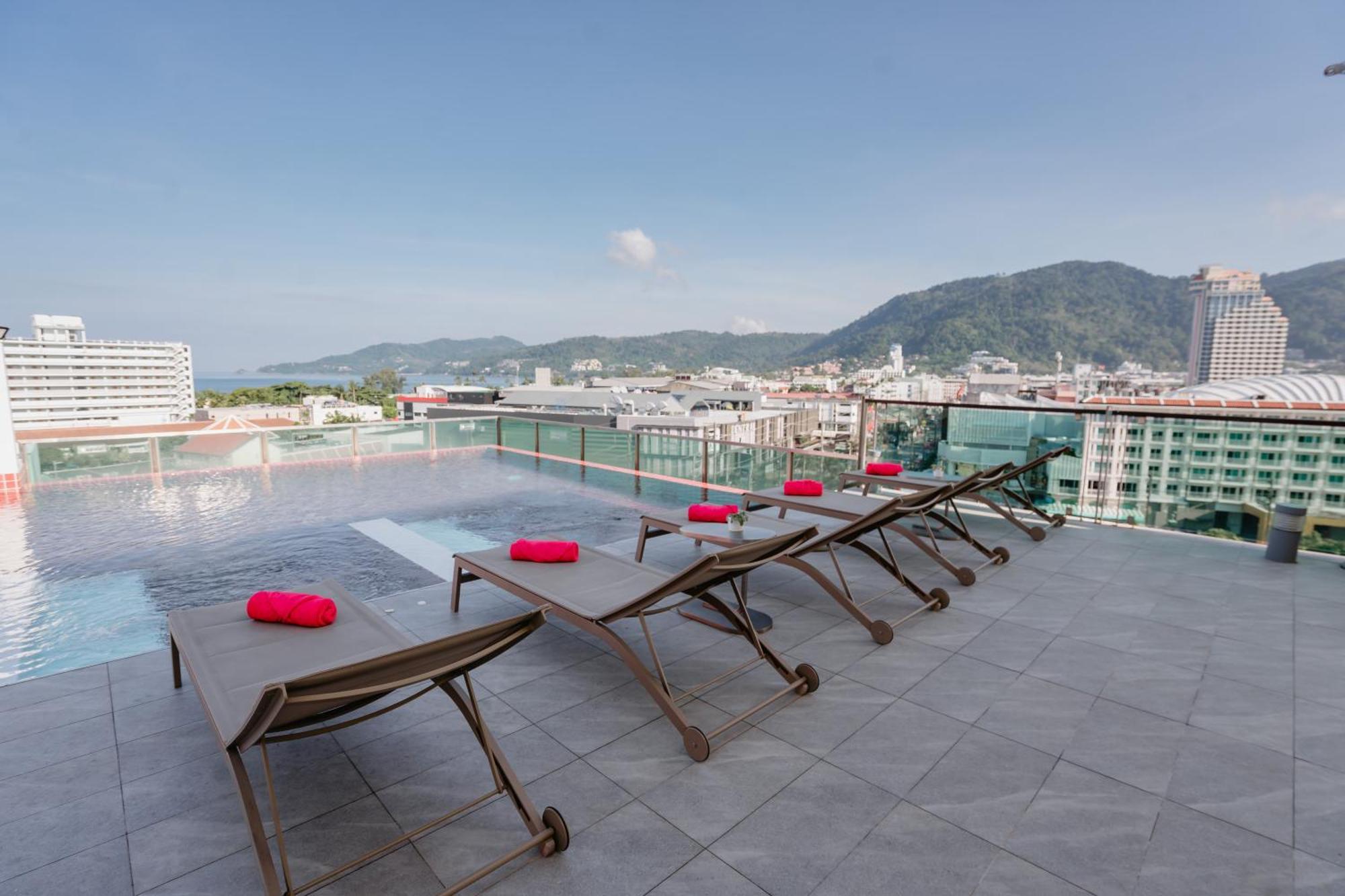Sleep With Me Hotel Design Hotel @ Patong Екстериор снимка